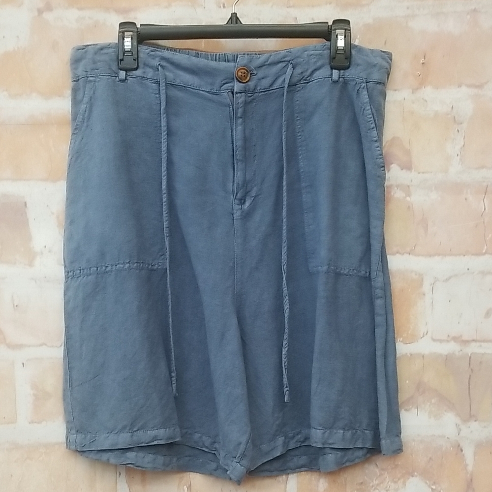 NWT Charlie Paige Size XL Slate Blue Linen-Blend Shorts